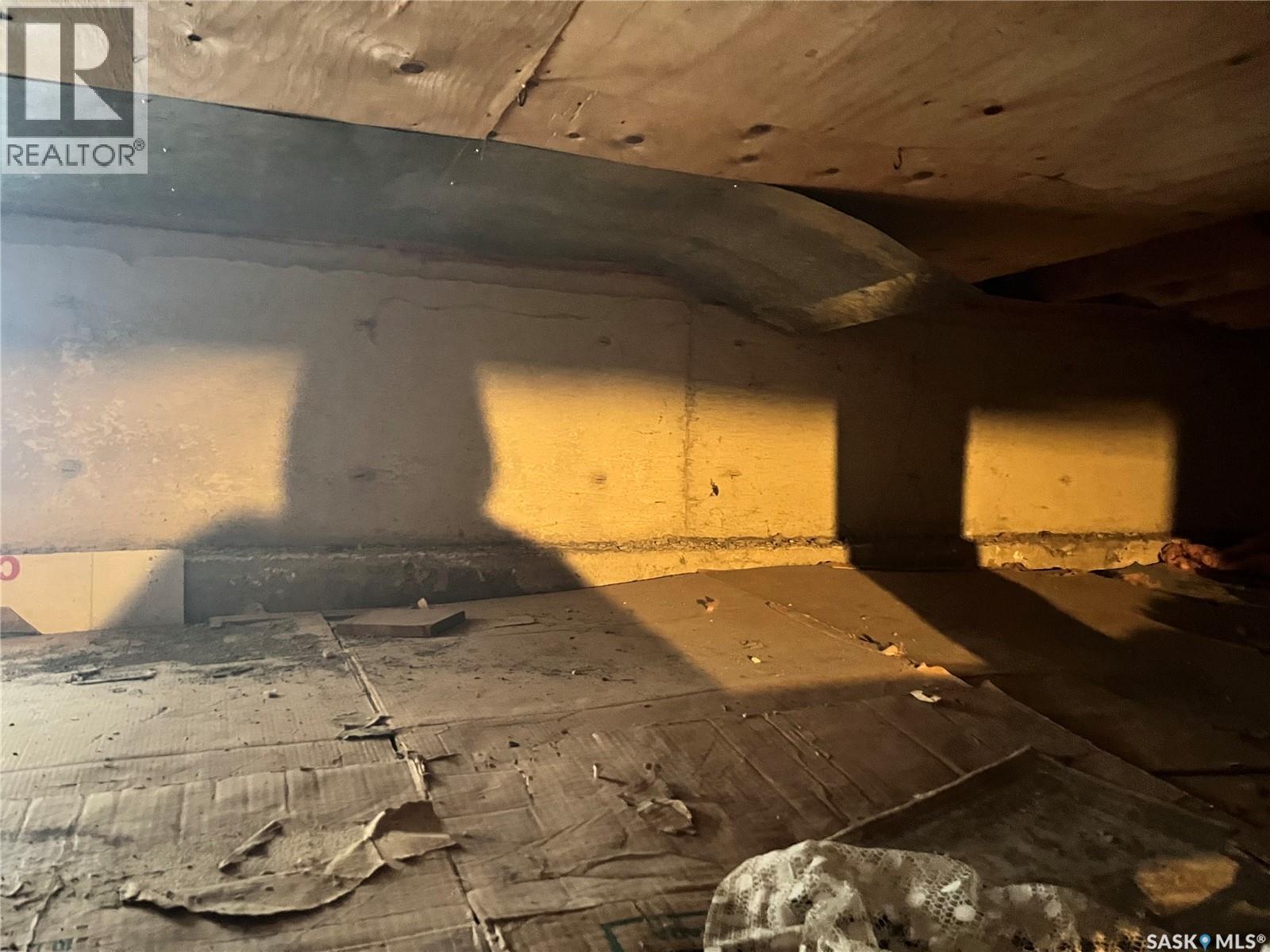 307 Aspen Street, Maple Creek, Saskatchewan  S0N 1N0 - Photo 26 - SK025112