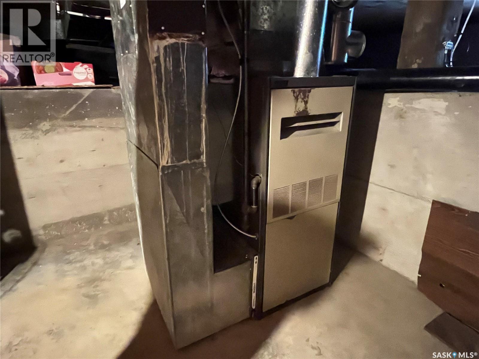 307 Aspen Street, Maple Creek, Saskatchewan  S0N 1N0 - Photo 27 - SK025112