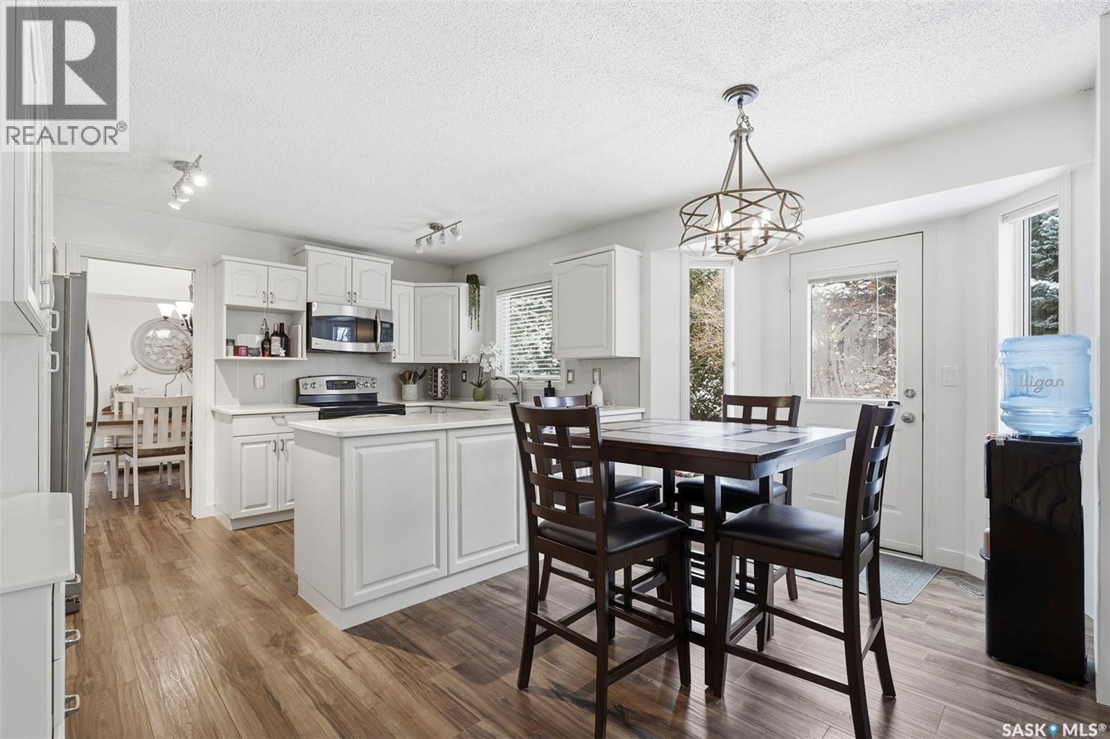 935 Emmeline Terrace, Saskatoon, Saskatchewan  S7J 5G7 - Photo 13 - SK025070