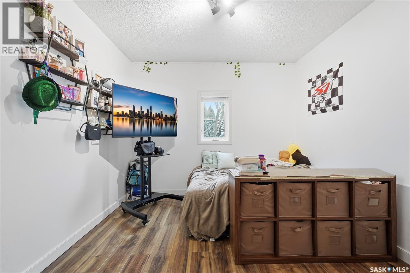 935 Emmeline Terrace, Saskatoon, Saskatchewan  S7J 5G7 - Photo 16 - SK025070