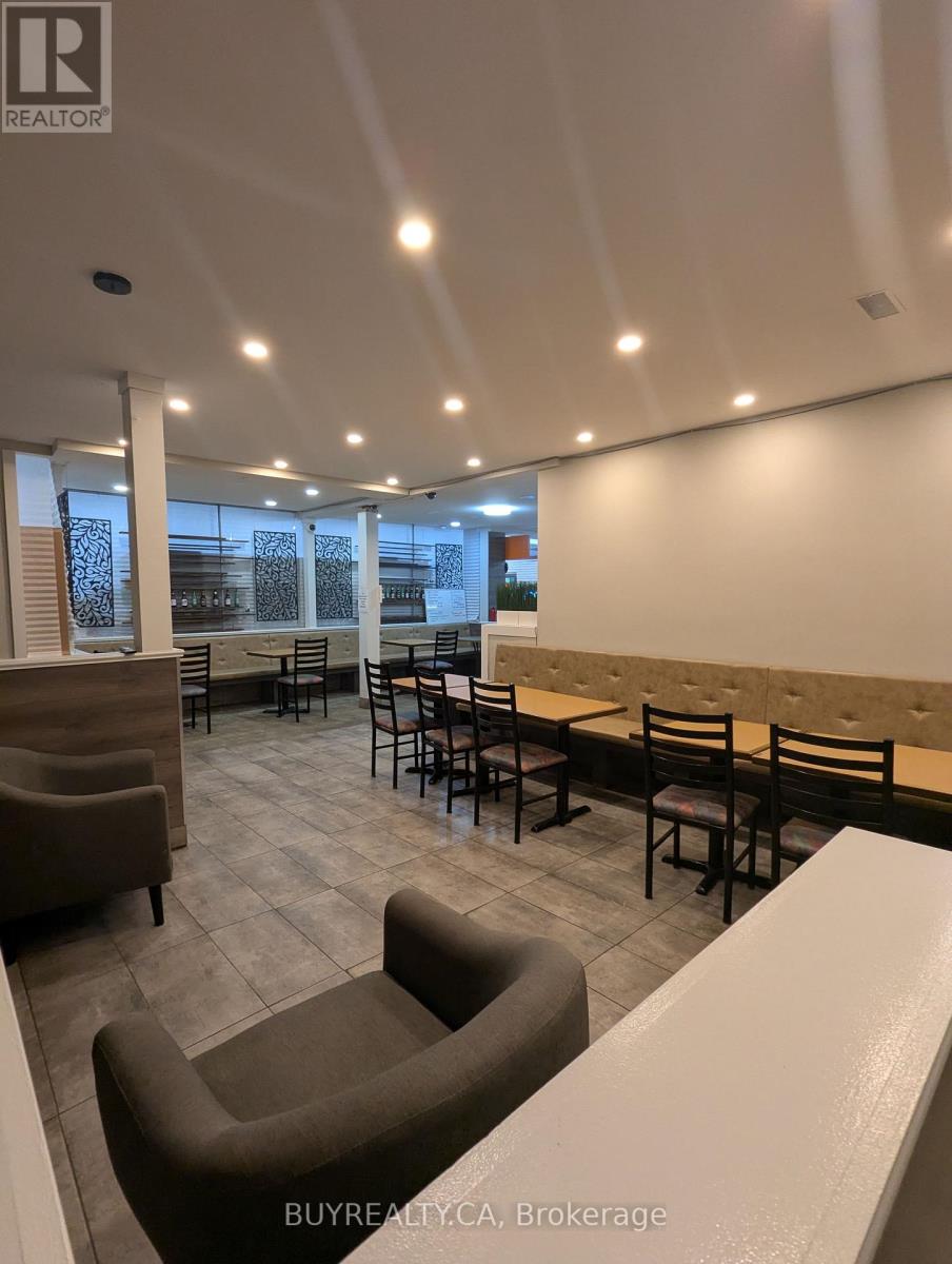 1382 Killarney Beach Road, Innisfil, Ontario  L0L 1W0 - Photo 5 - N12595850