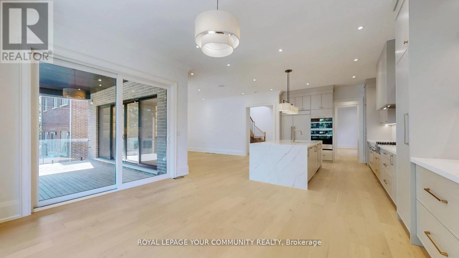 45 Drynoch Avenue, Richmond Hill, Ontario  L4E 3E7 - Photo 15 - N12595866