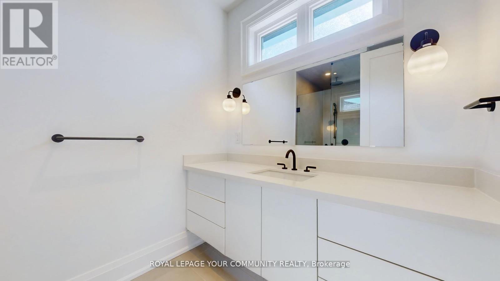 45 Drynoch Avenue, Richmond Hill, Ontario  L4E 3E7 - Photo 36 - N12595866