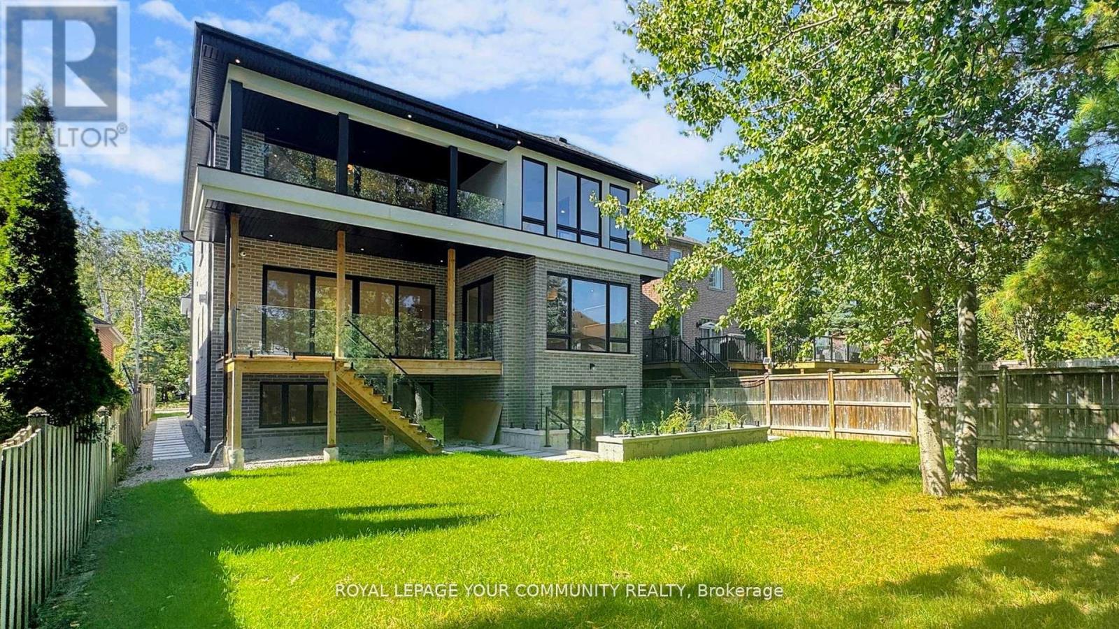 45 Drynoch Avenue, Richmond Hill, Ontario  L4E 3E7 - Photo 46 - N12595866