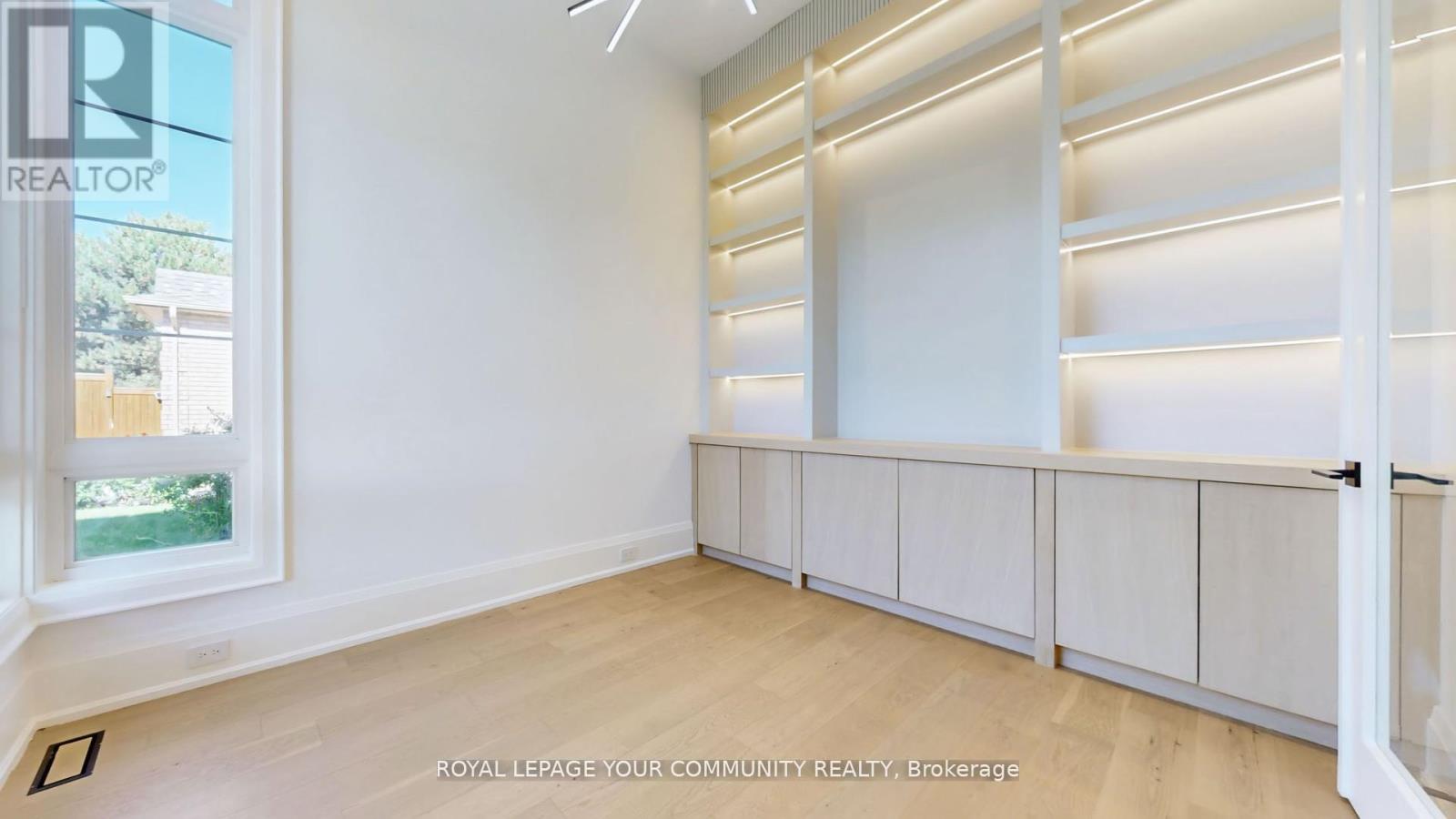 45 Drynoch Avenue, Richmond Hill, Ontario  L4E 3E7 - Photo 6 - N12595866