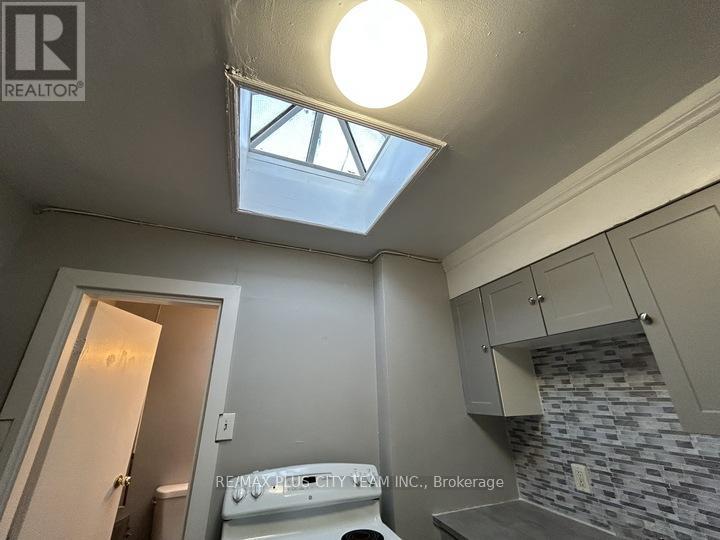 5 - 10140 Yonge Street, Richmond Hill, Ontario  L4C 1T6 - Photo 6 - N12595876