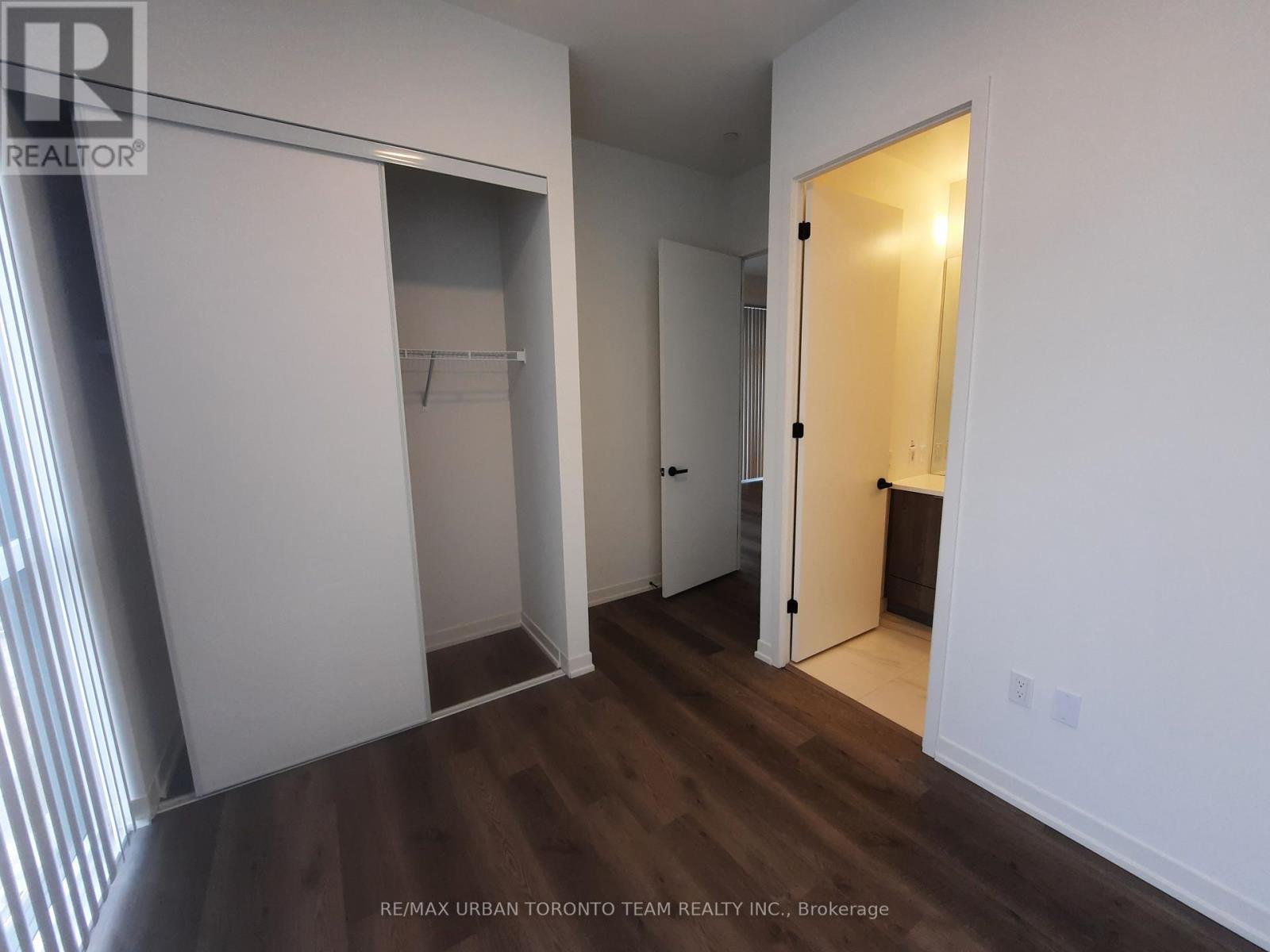 3606 - 8 Interchange Way, Vaughan, Ontario  L4K 5Z7 - Photo 10 - N12595894