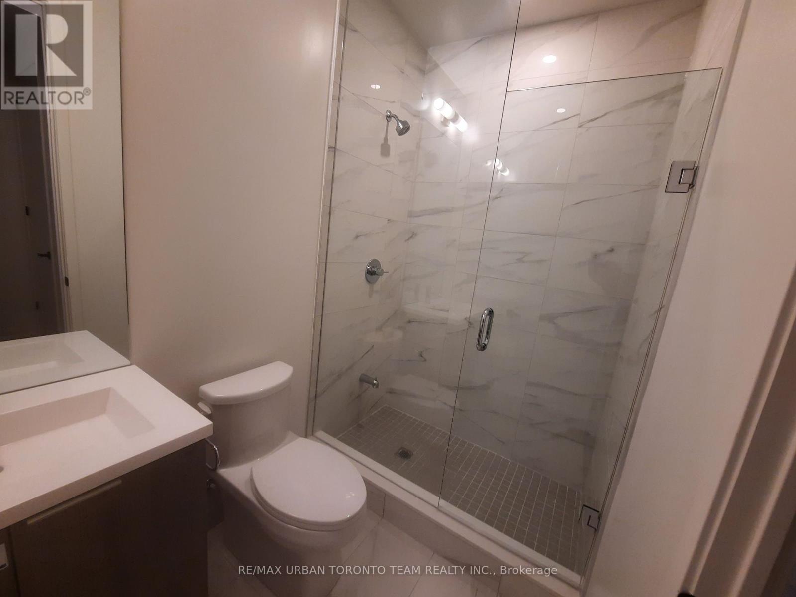 3606 - 8 Interchange Way, Vaughan, Ontario  L4K 5Z7 - Photo 16 - N12595894