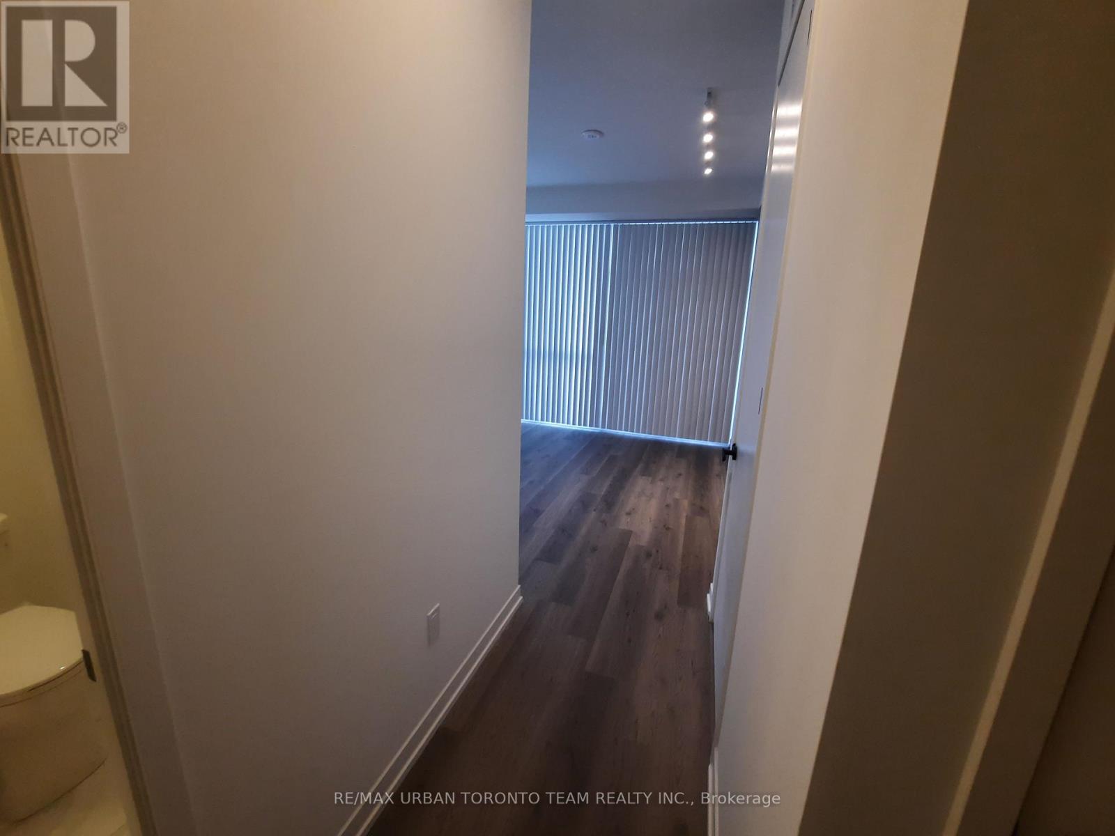3606 - 8 Interchange Way, Vaughan, Ontario  L4K 5Z7 - Photo 18 - N12595894