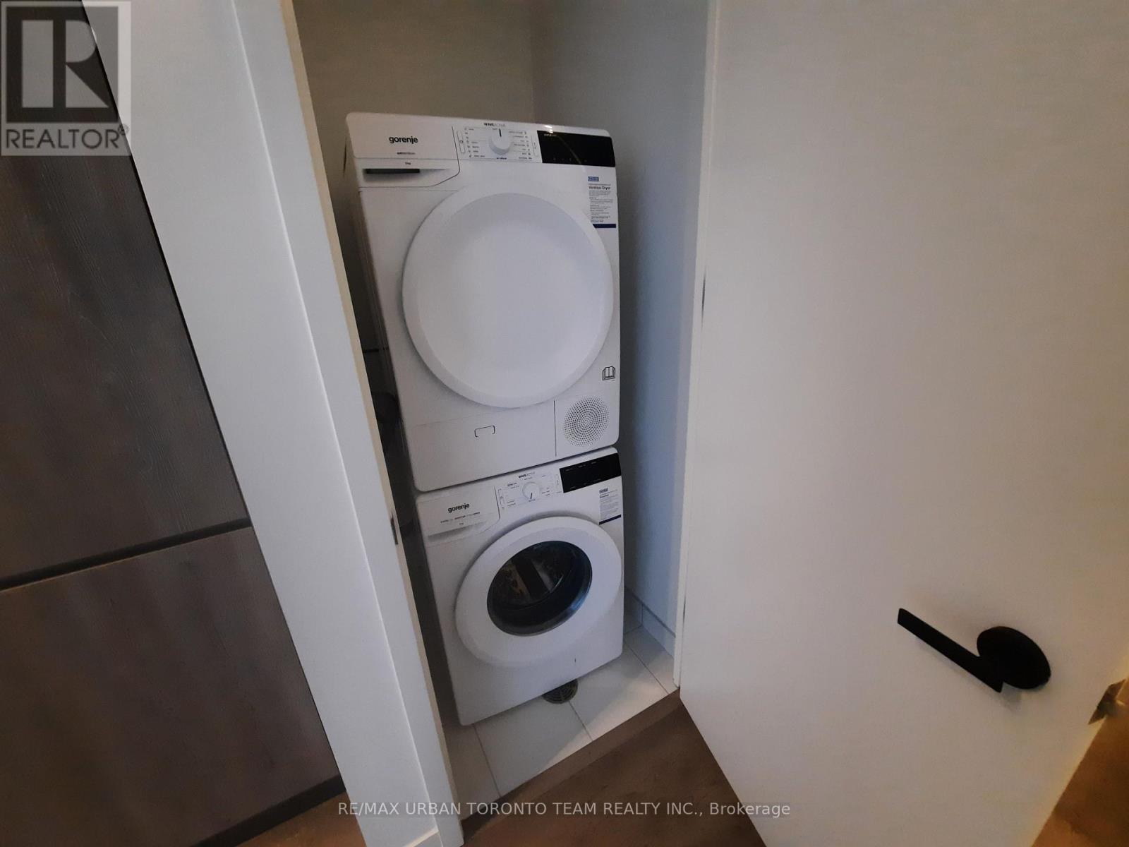 3606 - 8 Interchange Way, Vaughan, Ontario  L4K 5Z7 - Photo 19 - N12595894