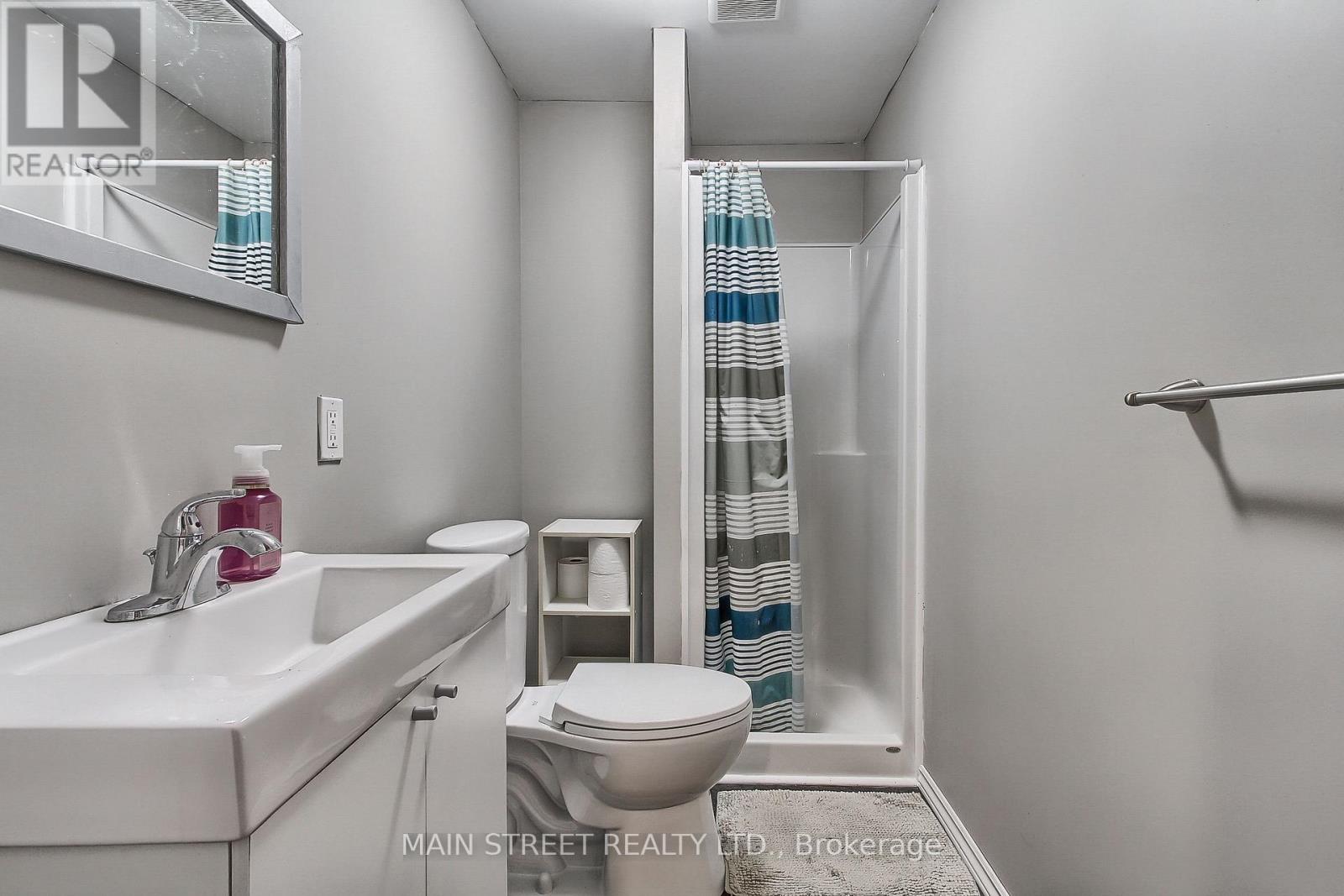 46 Silverstone Crescent, Georgina, Ontario  L4P 4A4 - Photo 45 - N12595924