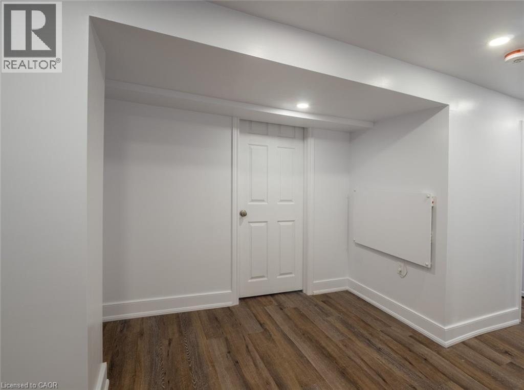 116 Myrtle Avenue Unit# 3, Hamilton, Ontario  L8M 2G2 - Photo 7 - 40791844