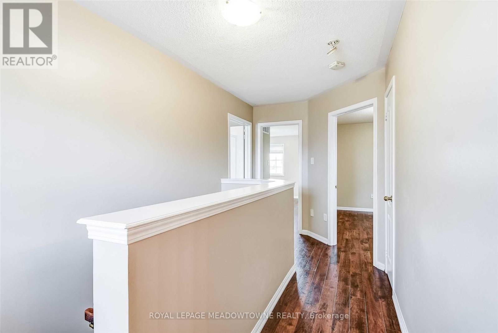 1470 Pate Court, Mississauga, Ontario  L5V 2Y8 - Photo 20 - W12595846