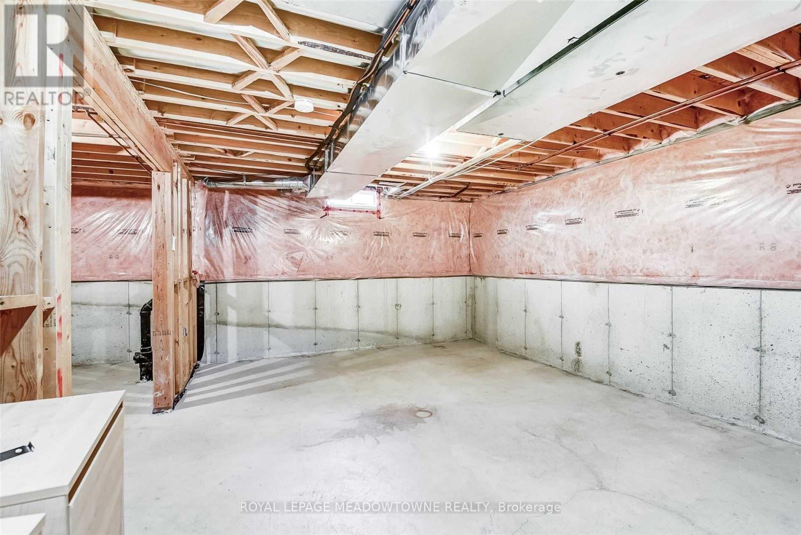 1470 Pate Court, Mississauga, Ontario  L5V 2Y8 - Photo 28 - W12595846