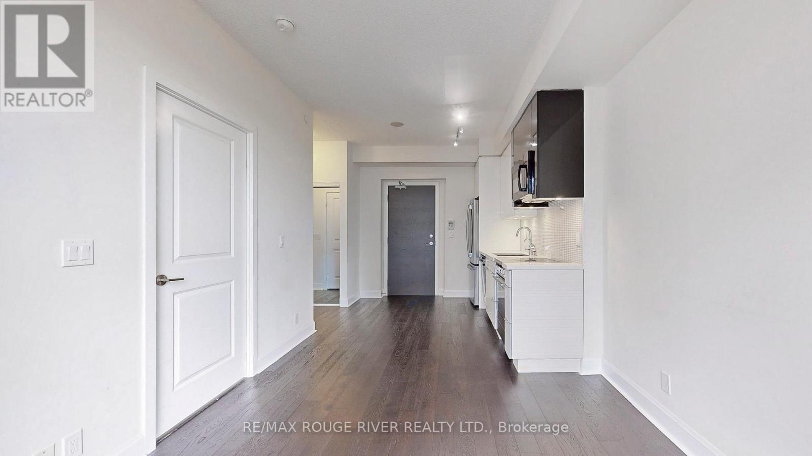 906 - 33 Shore Breeze Drive, Toronto, Ontario  M8V 1A1 - Photo 10 - W12595852