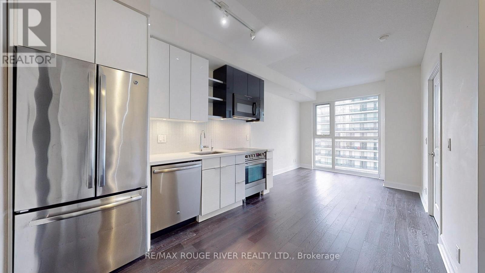 906 - 33 Shore Breeze Drive, Toronto, Ontario  M8V 1A1 - Photo 11 - W12595852