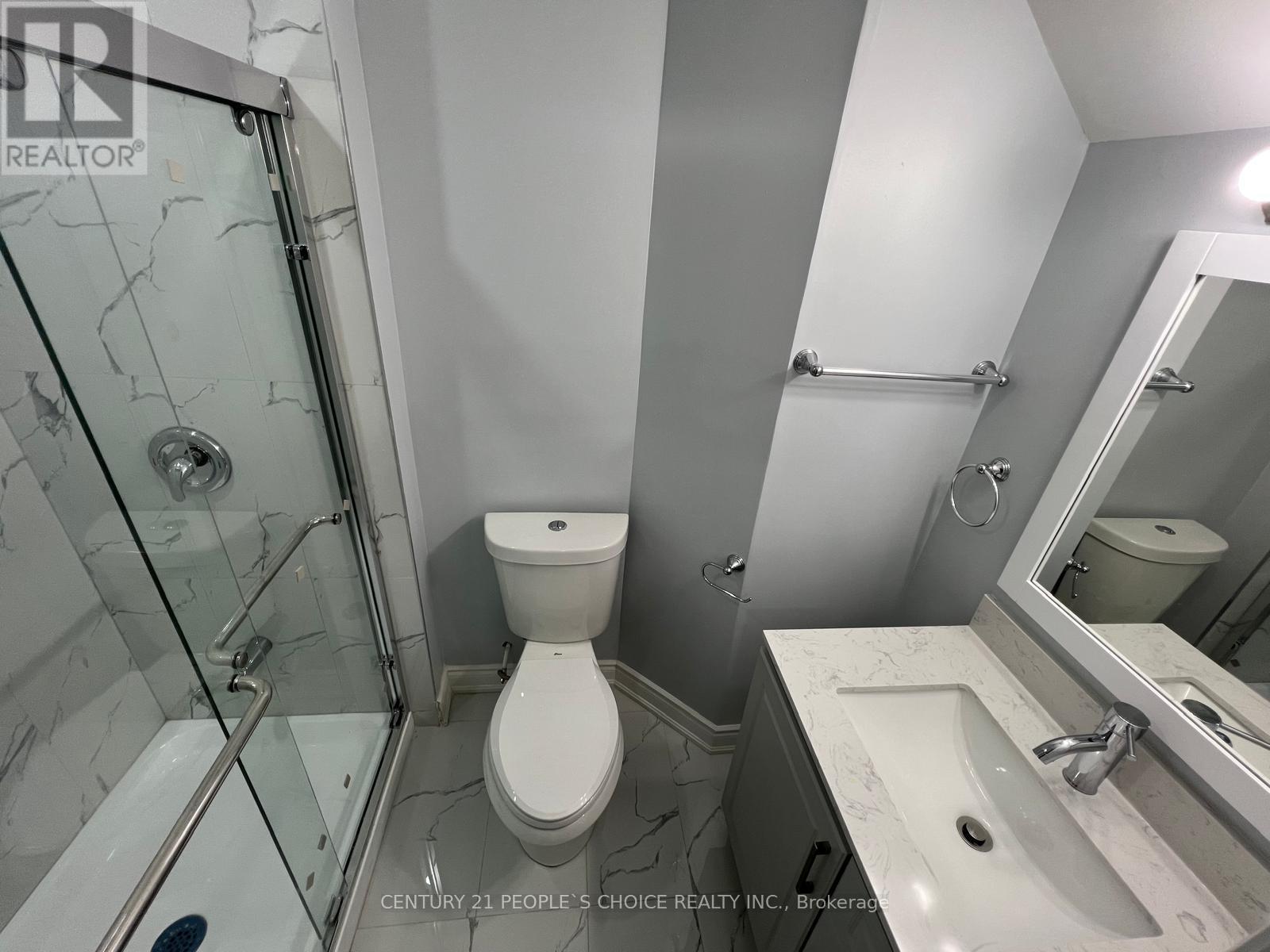 (1st Bsmt) - 11 Daleridge Crescent, Brampton, Ontario  L6P 2X6 - Photo 7 - W12595864