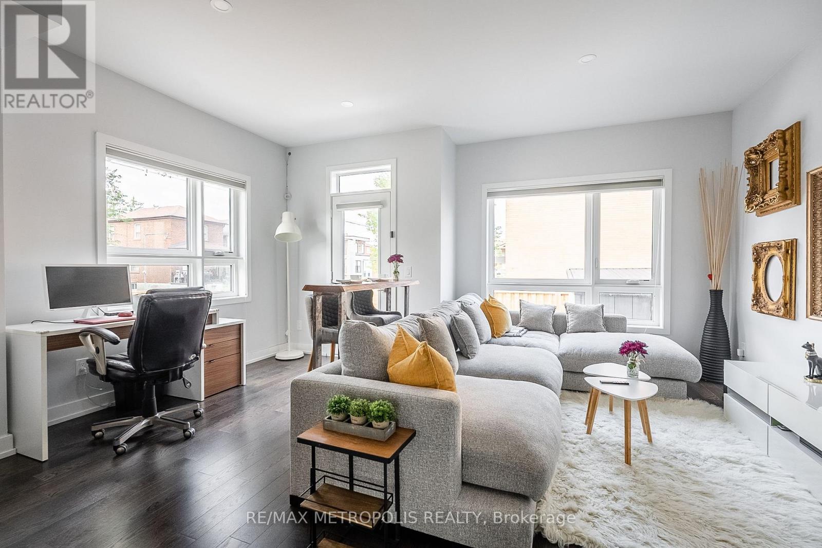 Entire - 27 Thornton Avenue, Toronto, Ontario  M6E 2E3 - Photo 3 - W12595868