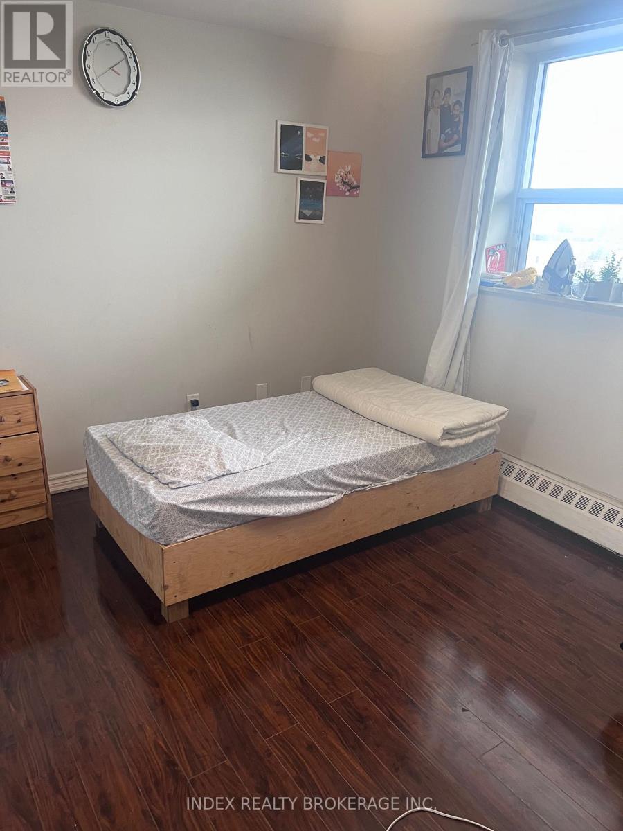 3533 DERRY ROAD, Mississauga, Ontario