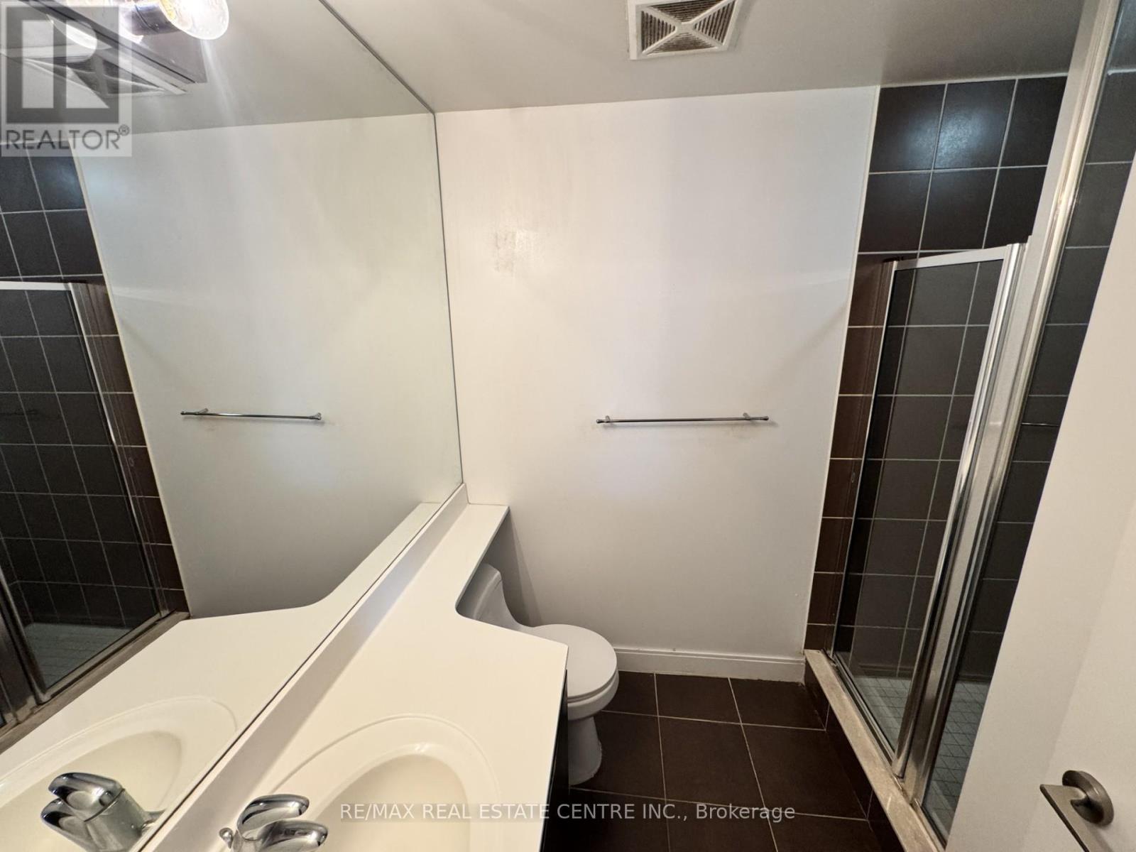 2201 - 50 Absolute Avenue, Mississauga, Ontario  L4Z 0A9 - Photo 10 - W12595888