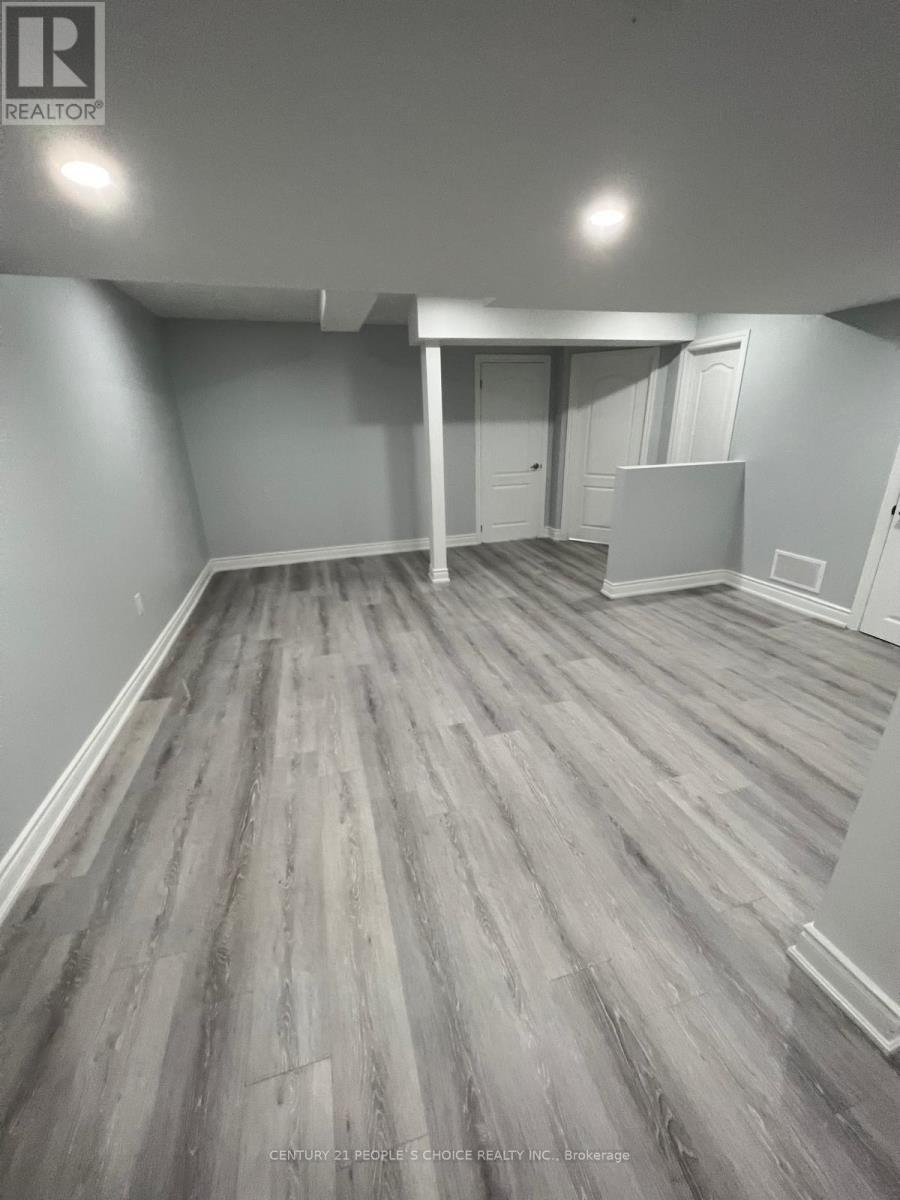 (Bsmt) 2 - 11 Daleridge Crescent, Brampton, Ontario  L6P 2X6 - Photo 4 - W12595902