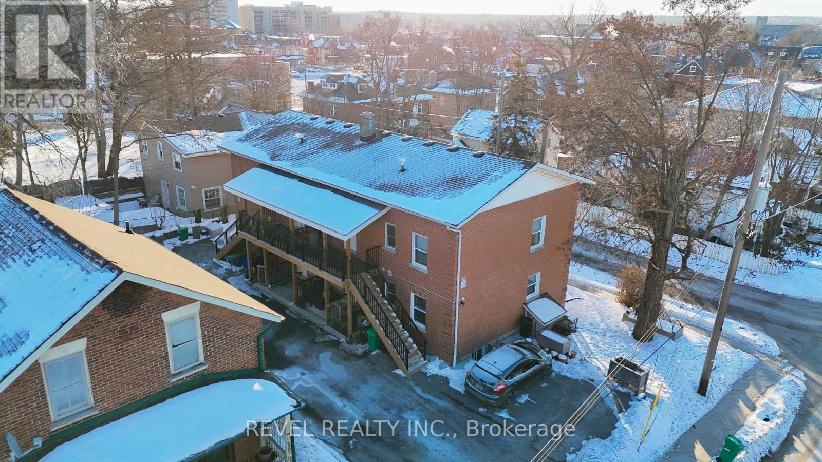 #4 - 348 Simcoe Street N, Peterborough, Ontario  L1G 4T6 - Photo 13 - X12595858