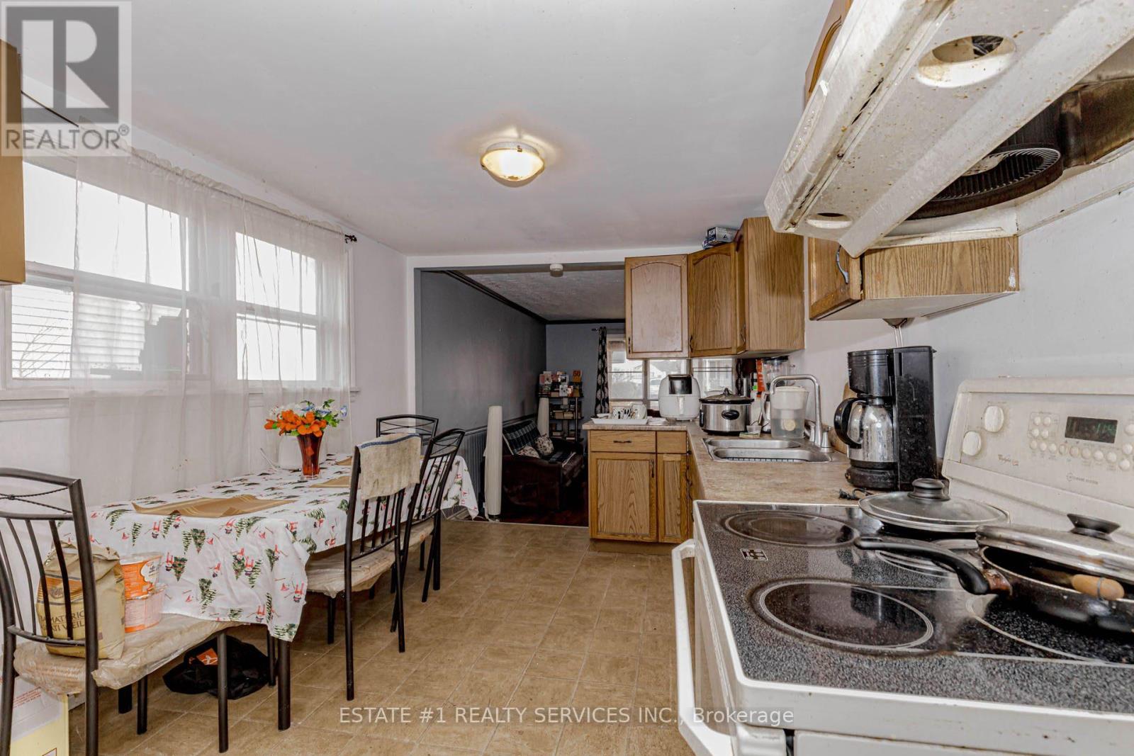 107 Dover Road, Welland, Ontario  L3B 2V1 - Photo 17 - X12595914