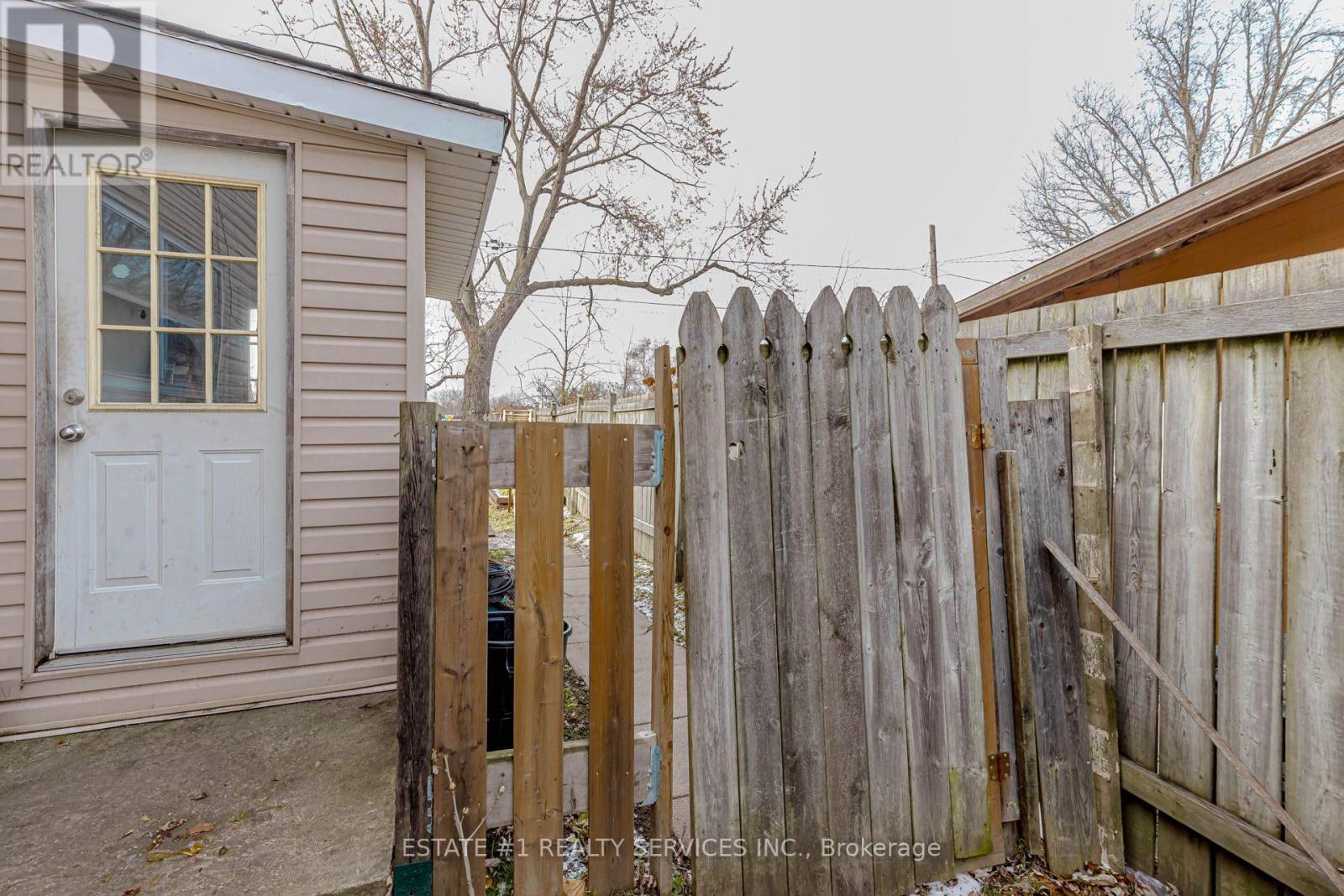 107 Dover Road, Welland, Ontario  L3B 2V1 - Photo 35 - X12595914