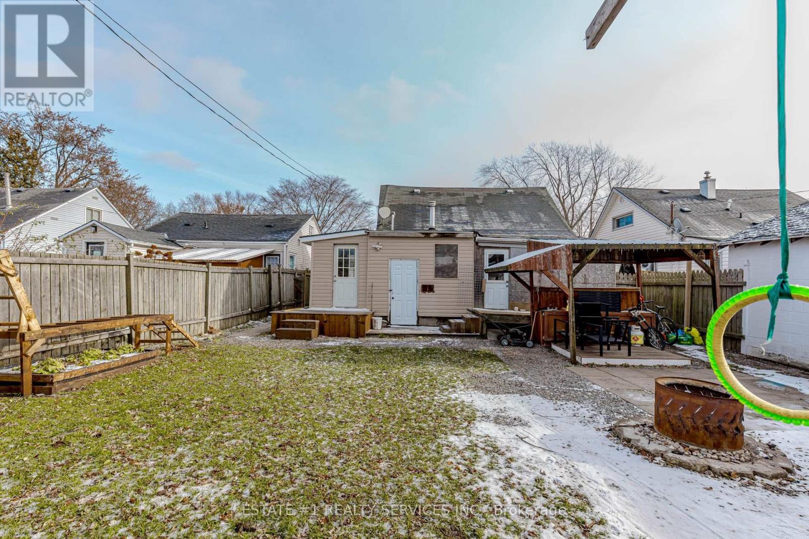 107 Dover Road, Welland, Ontario  L3B 2V1 - Photo 39 - X12595914