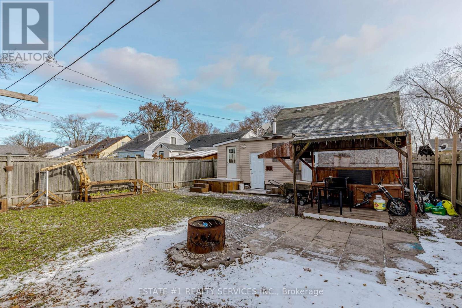 107 Dover Road, Welland, Ontario  L3B 2V1 - Photo 40 - X12595914