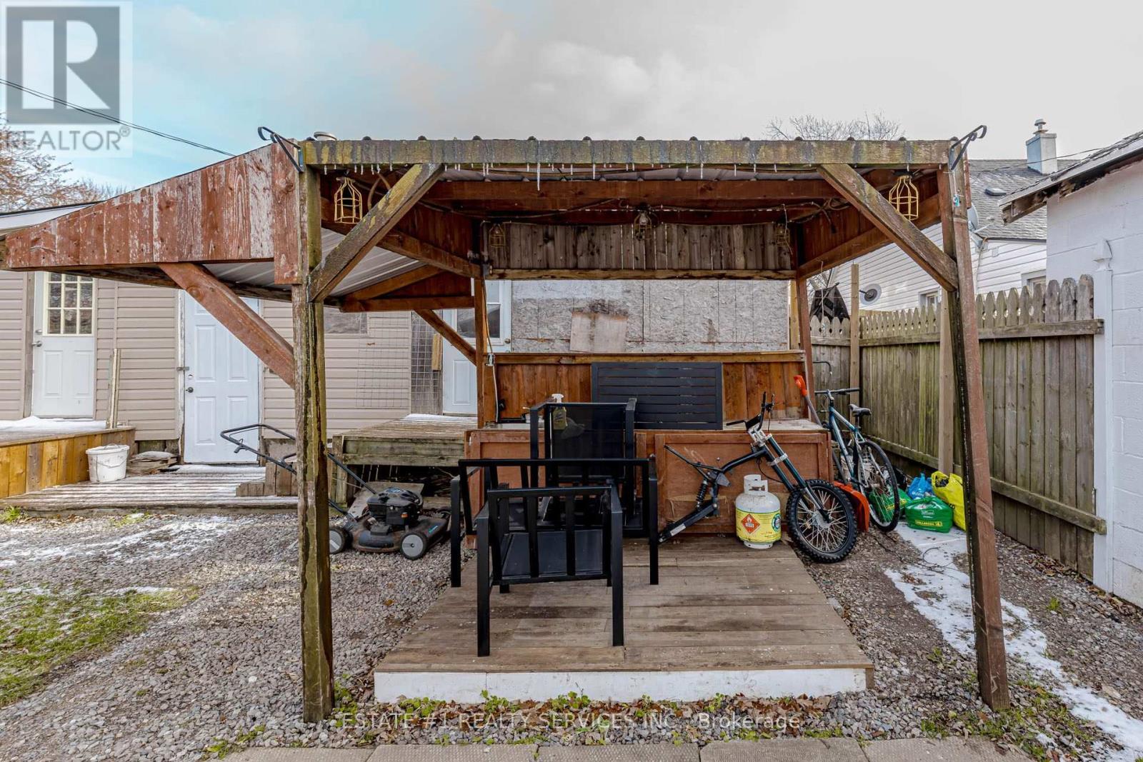 107 Dover Road, Welland, Ontario  L3B 2V1 - Photo 43 - X12595914