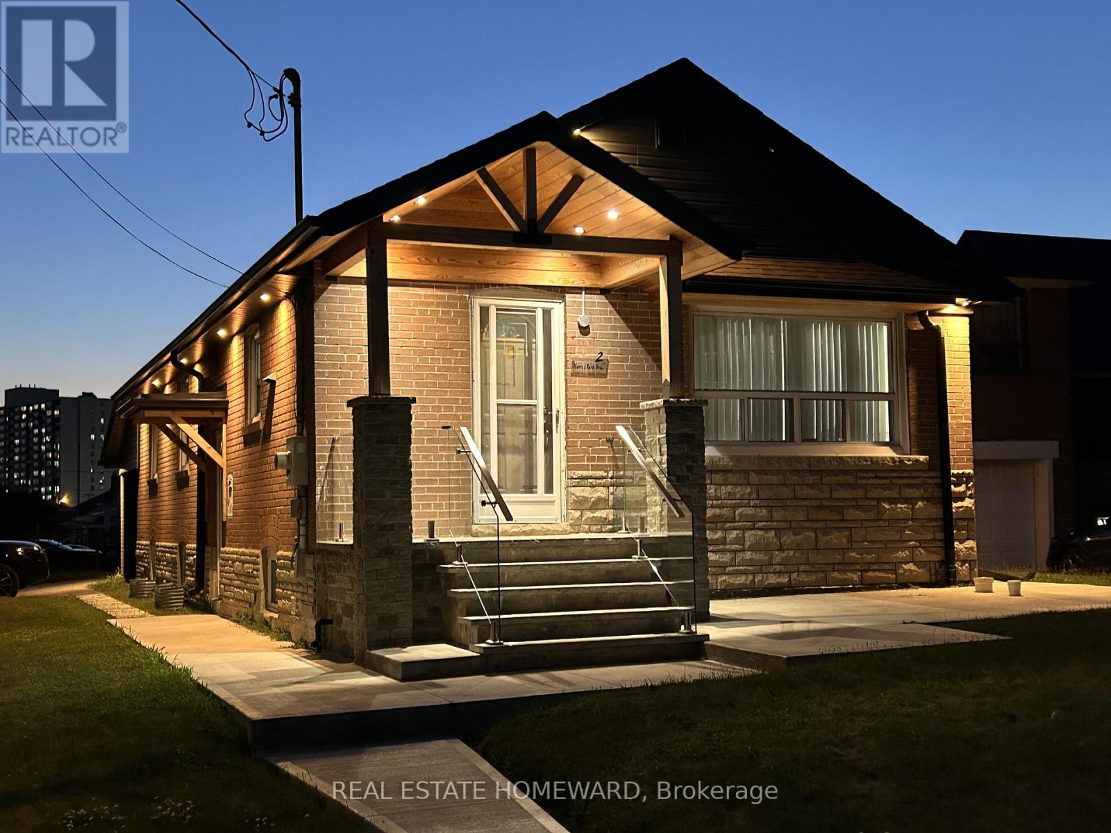 Main - 2 Harris Park Drive, Toronto, Ontario M1L 2Z9 - Photo 5 - E12586792