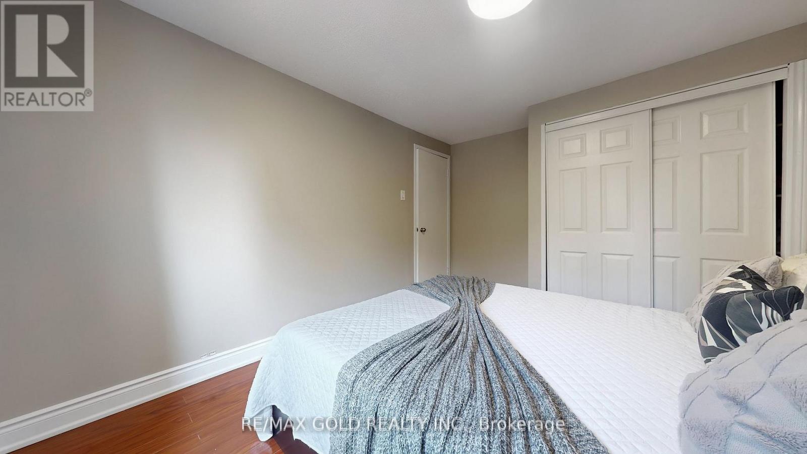 42 Murison Boulevard, Toronto, Ontario  M1B 2B2 - Photo 15 - E12594144