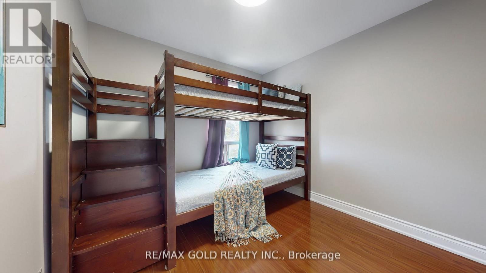 42 Murison Boulevard, Toronto, Ontario  M1B 2B2 - Photo 17 - E12594144