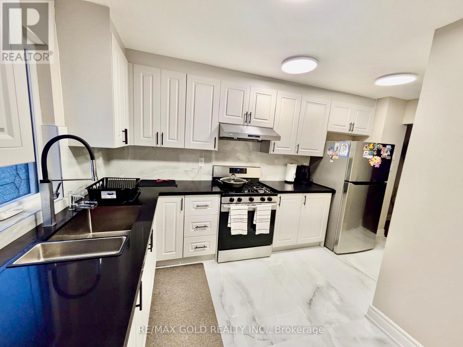 42 Murison Boulevard, Toronto, Ontario  M1B 2B2 - Photo 46 - E12594144