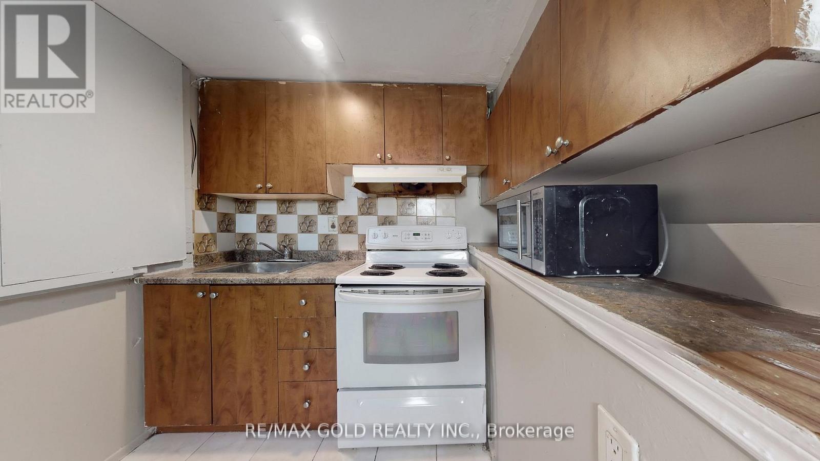 42 Murison Boulevard, Toronto, Ontario  M1B 2B2 - Photo 23 - E12594144