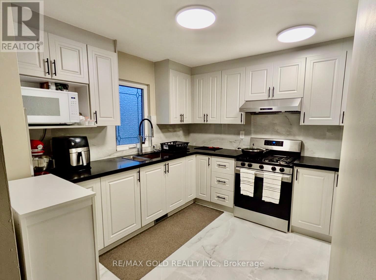 42 Murison Boulevard, Toronto, Ontario  M1B 2B2 - Photo 47 - E12594144