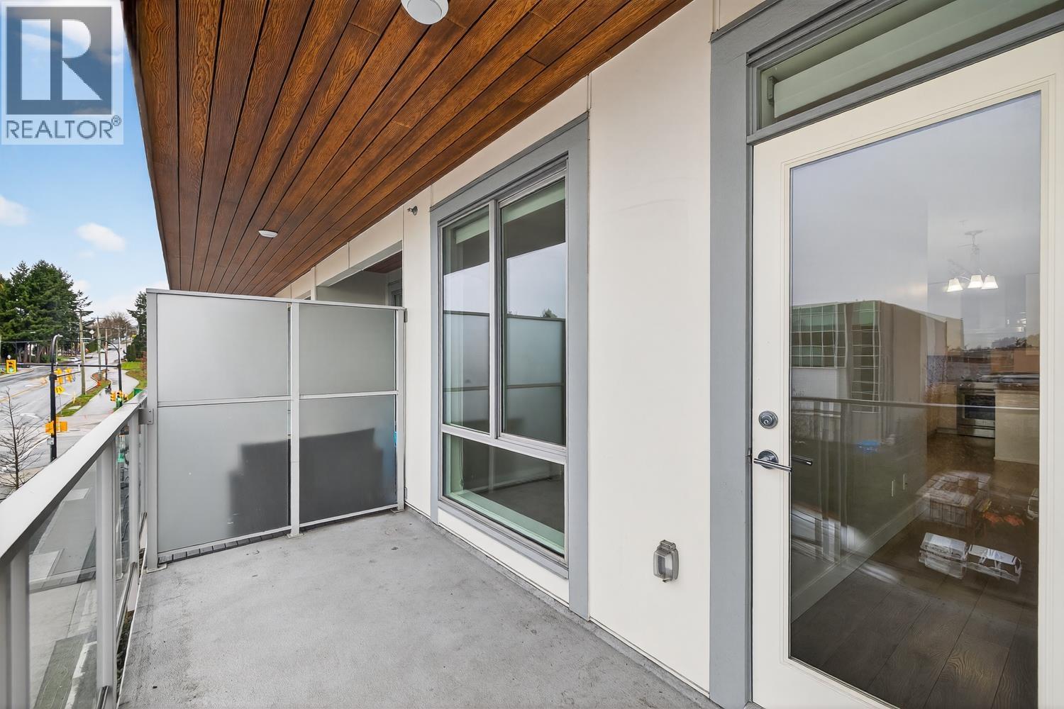 303 1728 Gilmore Avenue, Burnaby, British Columbia  V5C 0L3 - Photo 14 - R3071655