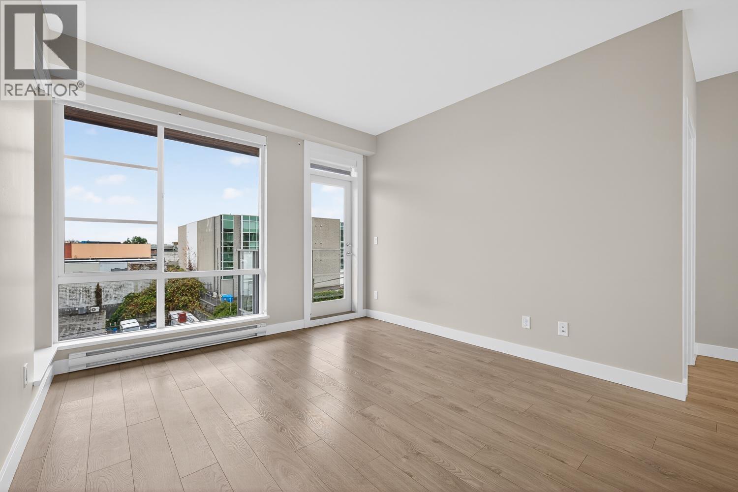 303 1728 Gilmore Avenue, Burnaby, British Columbia  V5C 0L3 - Photo 8 - R3071655