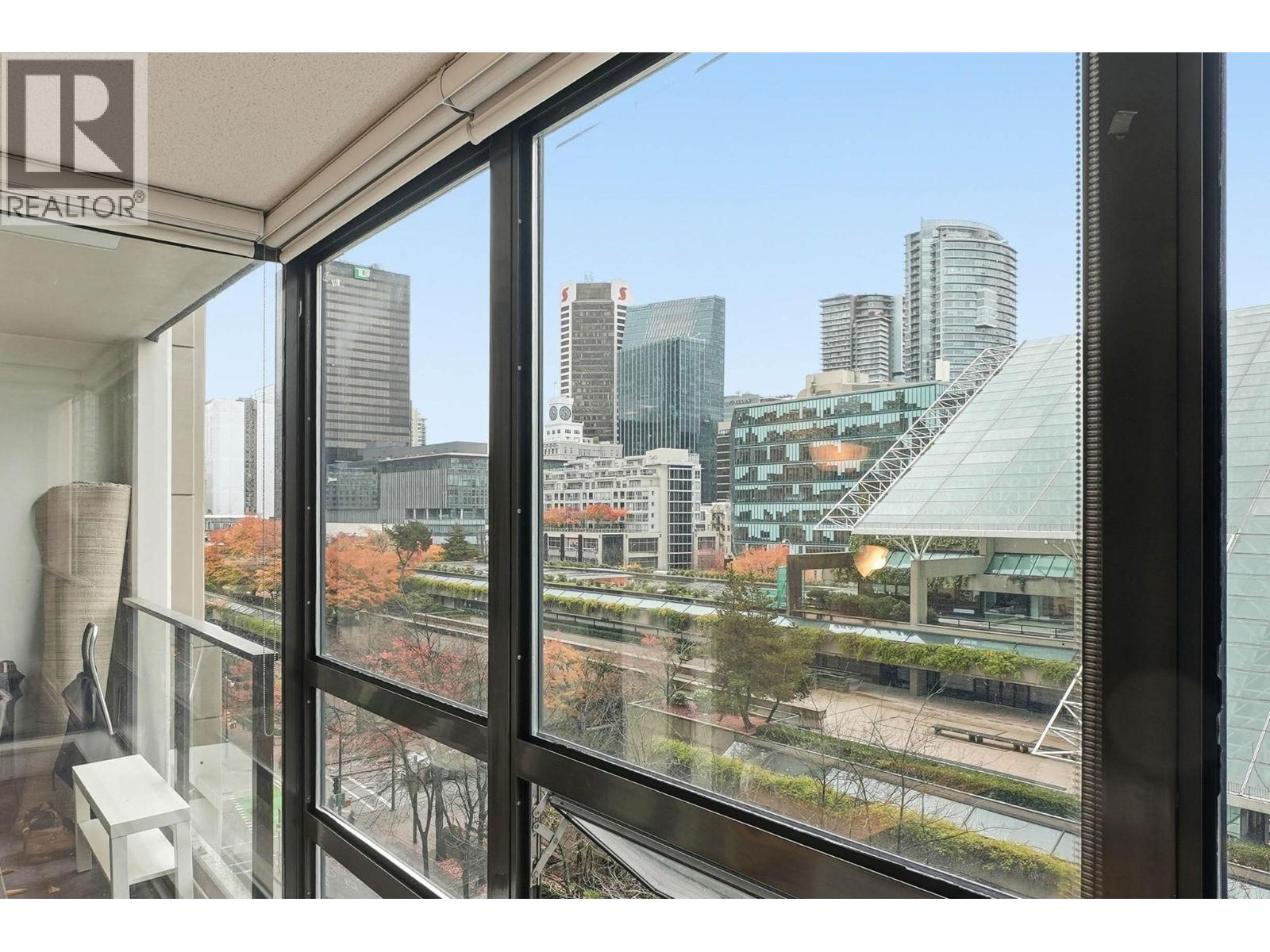 602 933 Hornby Street, Vancouver, British Columbia  V6Z 3G4 - Photo 3 - R3071657