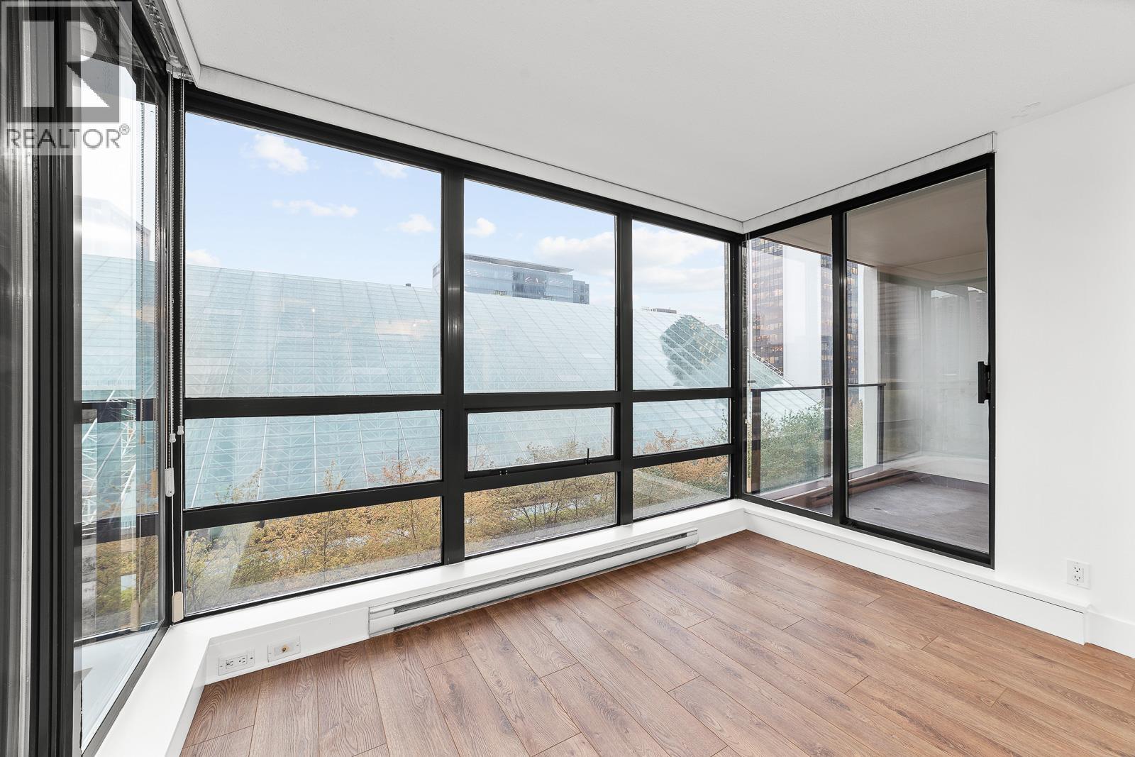 602 933 Hornby Street, Vancouver, British Columbia  V6Z 3G4 - Photo 5 - R3071657