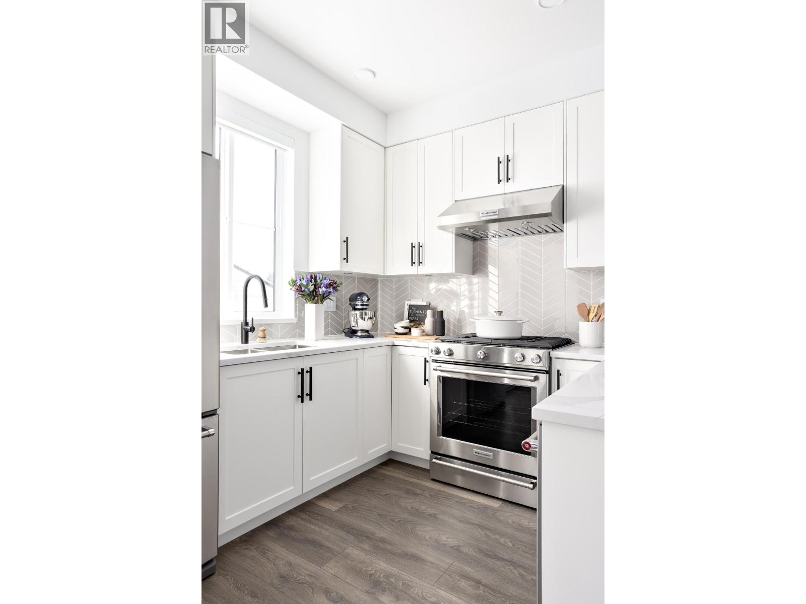 120 720 Robinson Street, Coquitlam, British Columbia  V3J 0P9 - Photo 8 - R3071674