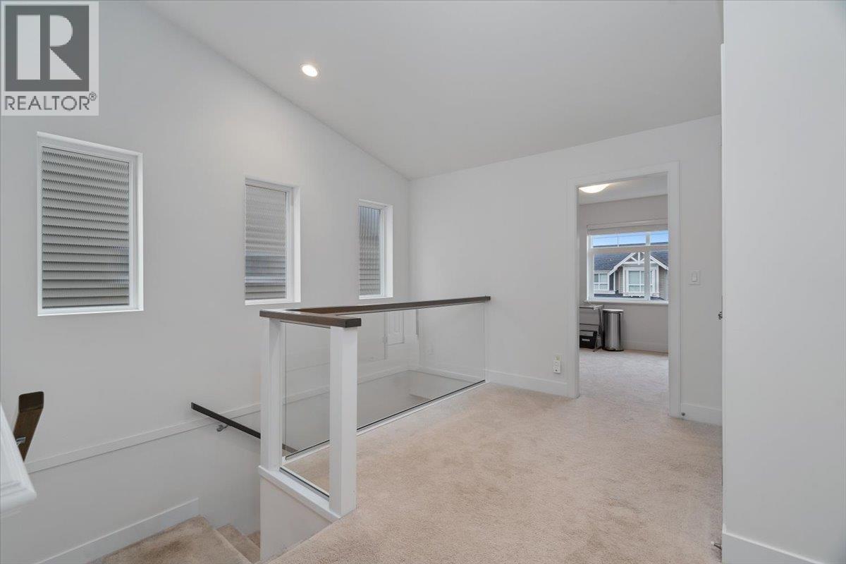 10516 Robertson Street, Maple Ridge, British Columbia  V2W 0H8 - Photo 14 - R3071644