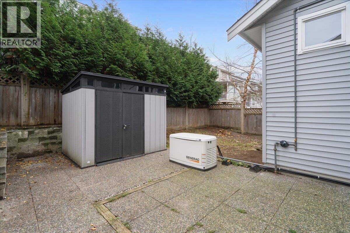 10516 Robertson Street, Maple Ridge, British Columbia  V2W 0H8 - Photo 23 - R3071644