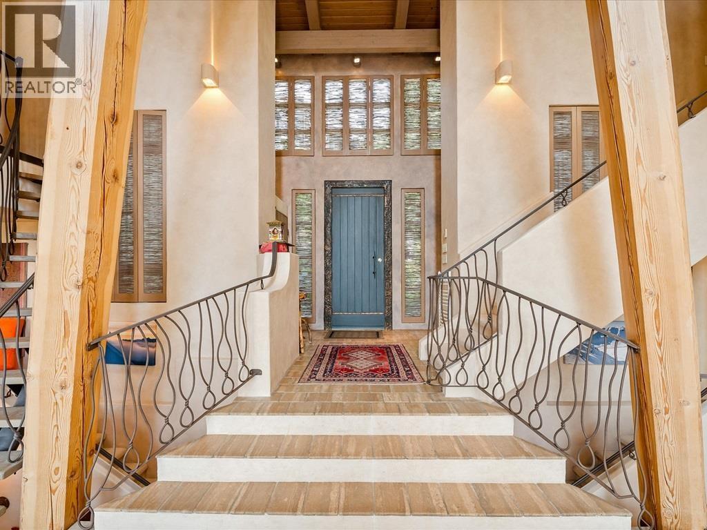 3359 Osprey Place, Whistler, British Columbia  V8E 0B8 - Photo 5 - R3071671