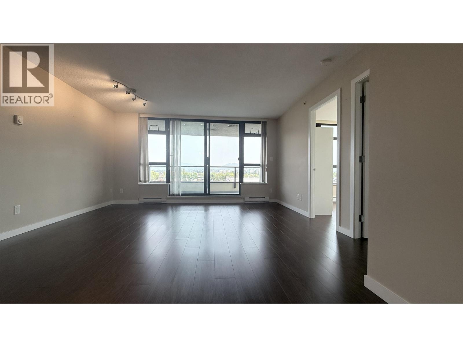 8120 Lansdowne Road, Richmond, British Columbia  V6X 0A1 - Photo 7 - R3071675