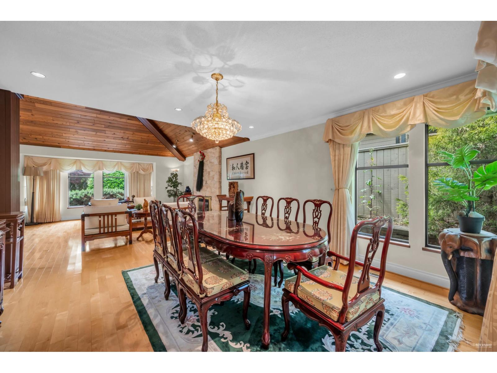 11681 Summit Crescent, Delta, British Columbia  V4E 2Z2 - Photo 9 - R3071624