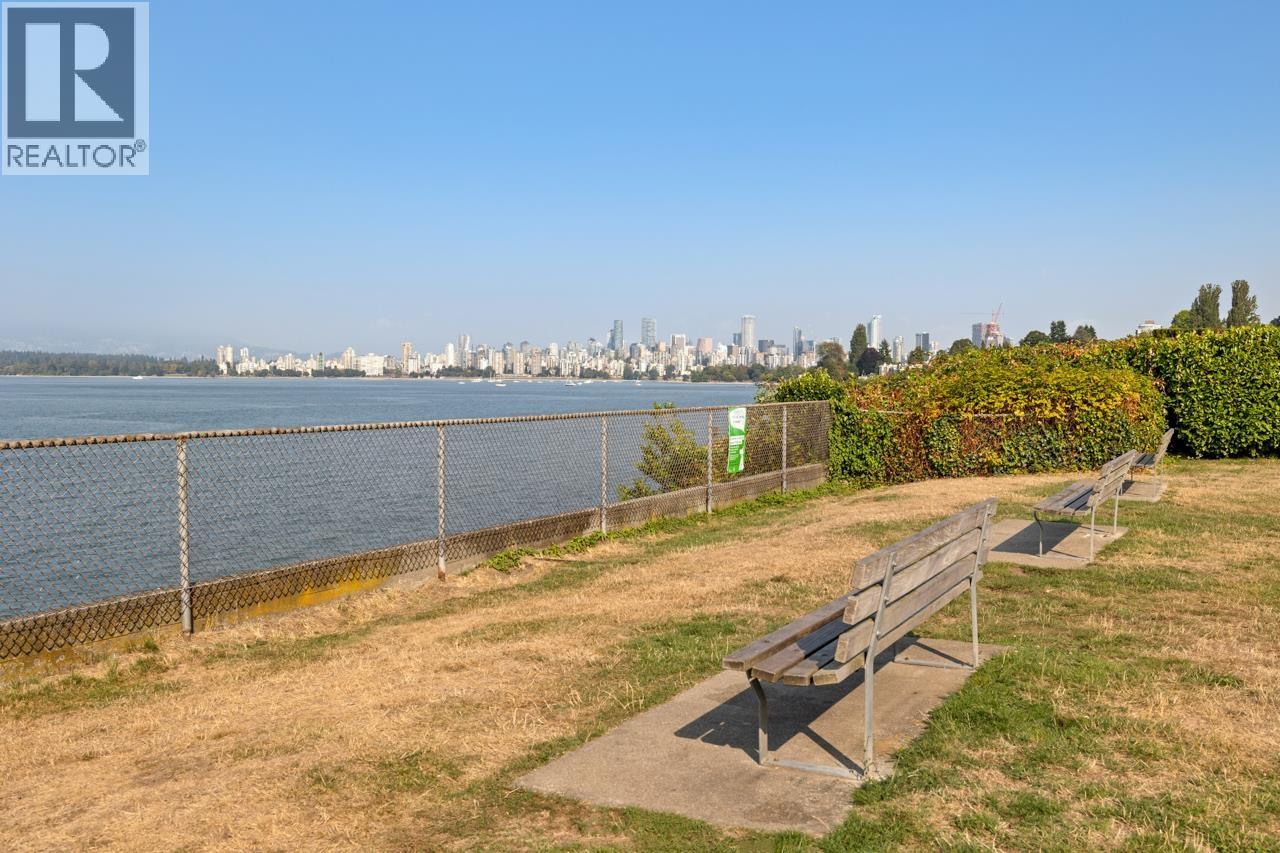 3274 W 1st Avenue, Vancouver, British Columbia  V6K 1H5 - Photo 27 - R3067612