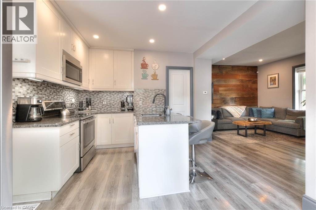 31 Andrew Street, Kitchener, Ontario  N2H 5R1 - Photo 13 - 40766876