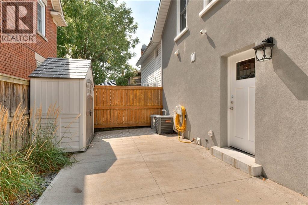 31 Andrew Street, Kitchener, Ontario  N2H 5R1 - Photo 32 - 40766876